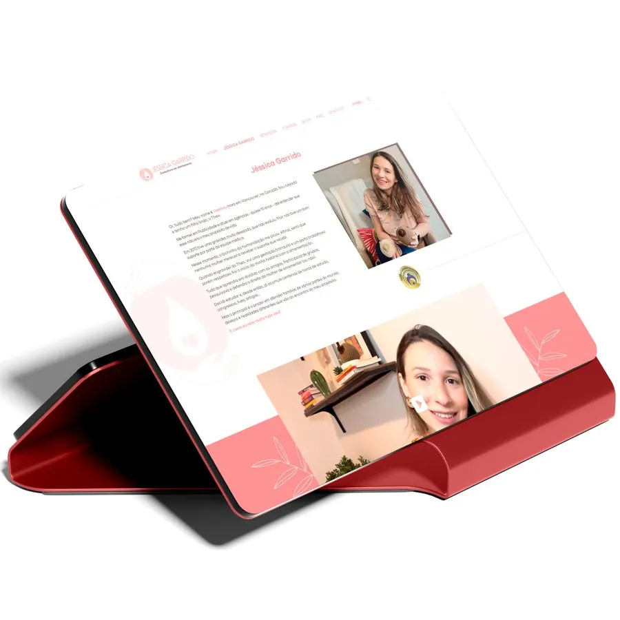 Site da Jessica Garrido aberto em um tablet
